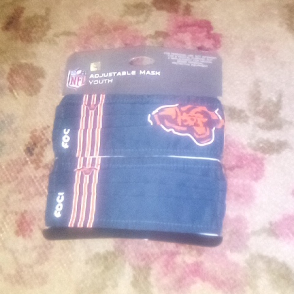 Child's Chicago bears face mask